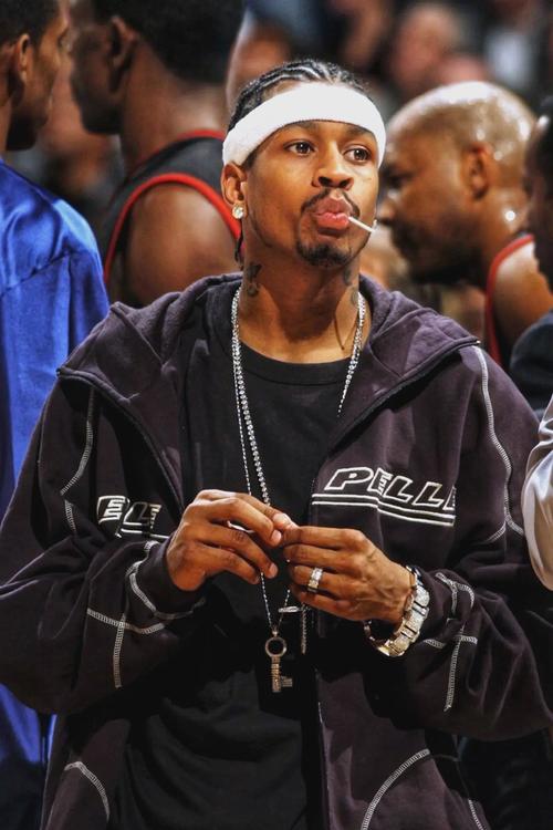 都灵vs克雷莫内塞：杜万-萨帕塔、切-亚当斯首发，瓦尔迪、奥代罗出战（都灵迎战克雷莫内塞：杜万·萨帕塔、切·亚当斯首发登场，瓦尔迪与奥代罗出战）