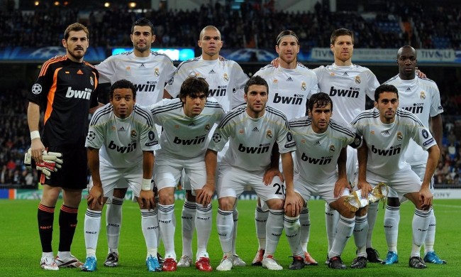 我是个初中生，我的生活是被足球，学习和说唱填满的...（我的初中生活：足球、学习与说唱填满每一天）