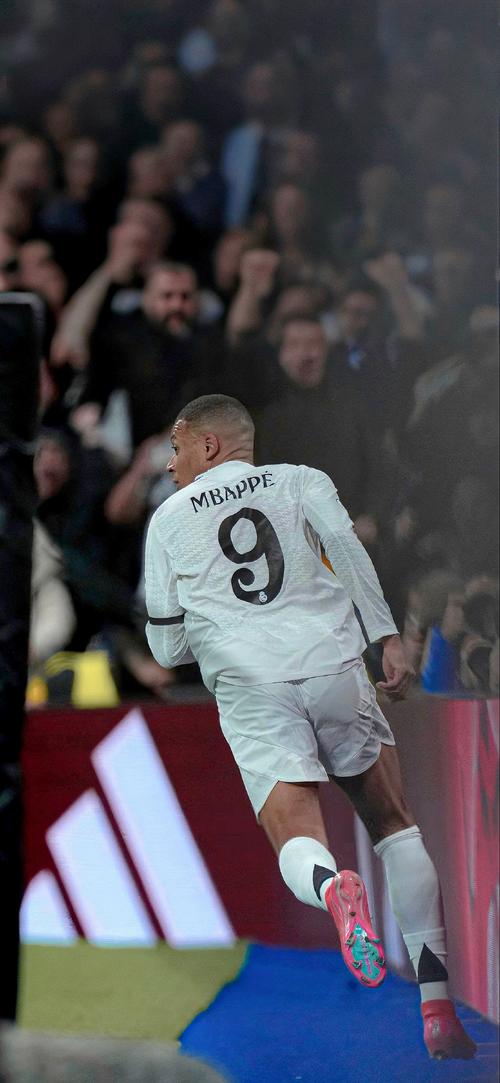 获体育传奇奖！托雷斯：感谢马德里足协，我对此感到无比自豪（荣膺体育传奇奖！托雷斯致谢马德里足协：倍感自豪）