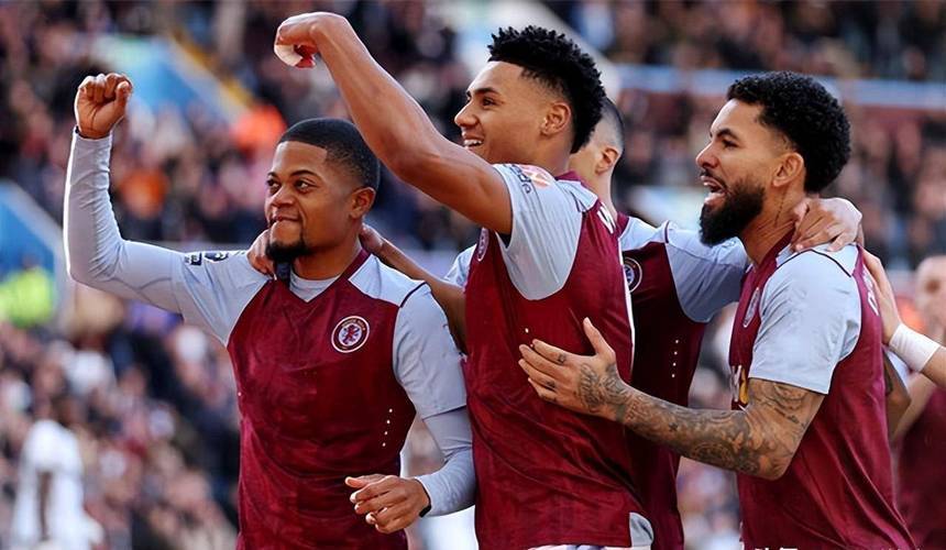 骑士以135比119大胜步行者，豪取赛季第13胜，稳居东部第六。（骑士135-119击退步行者，斩获赛季第13胜，继续稳居东部第六）