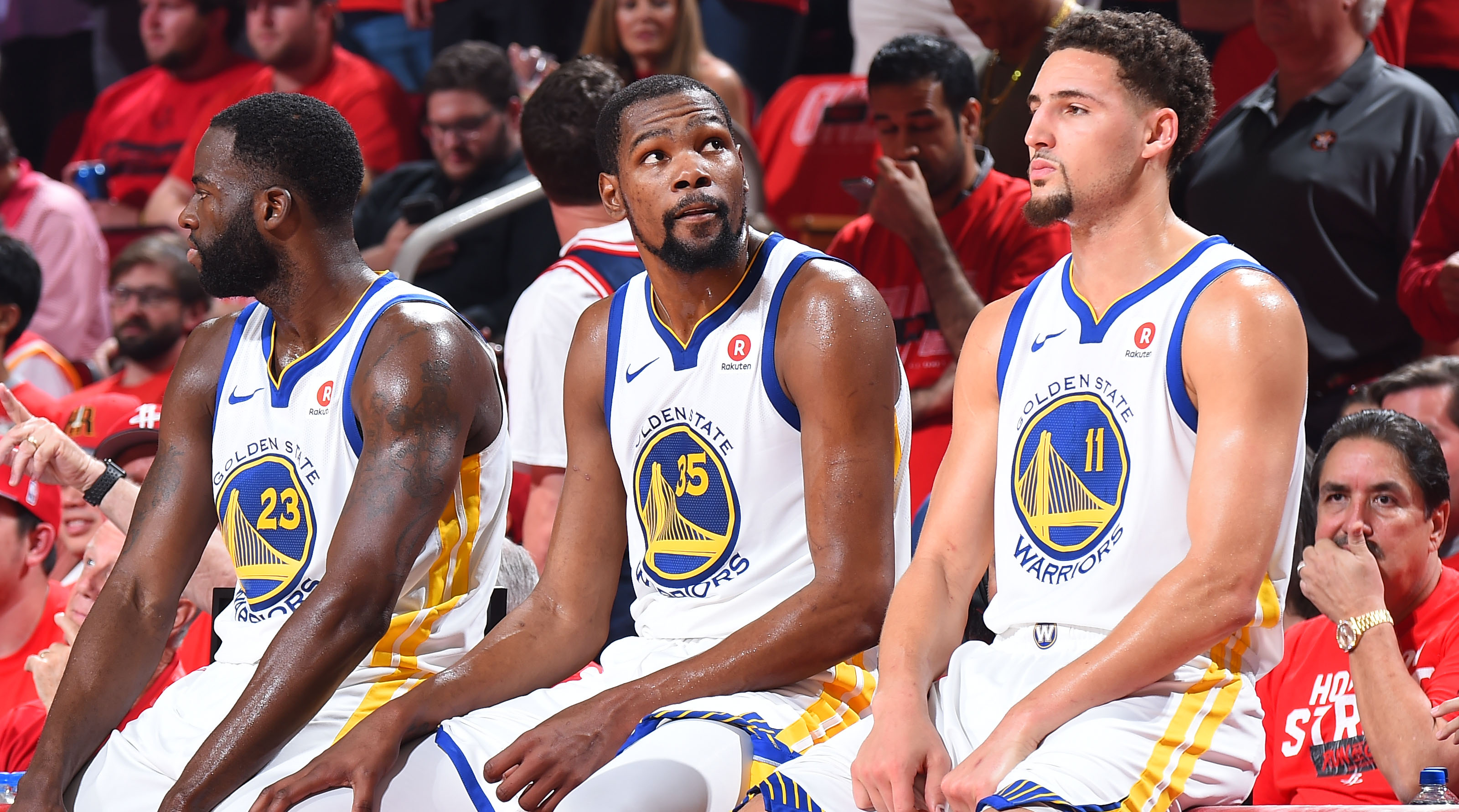 国外疯狂的极限运动，每一个都太刺激了！（全球热血极限运动盘点，每个项目都让人肾上腺素飙升！）