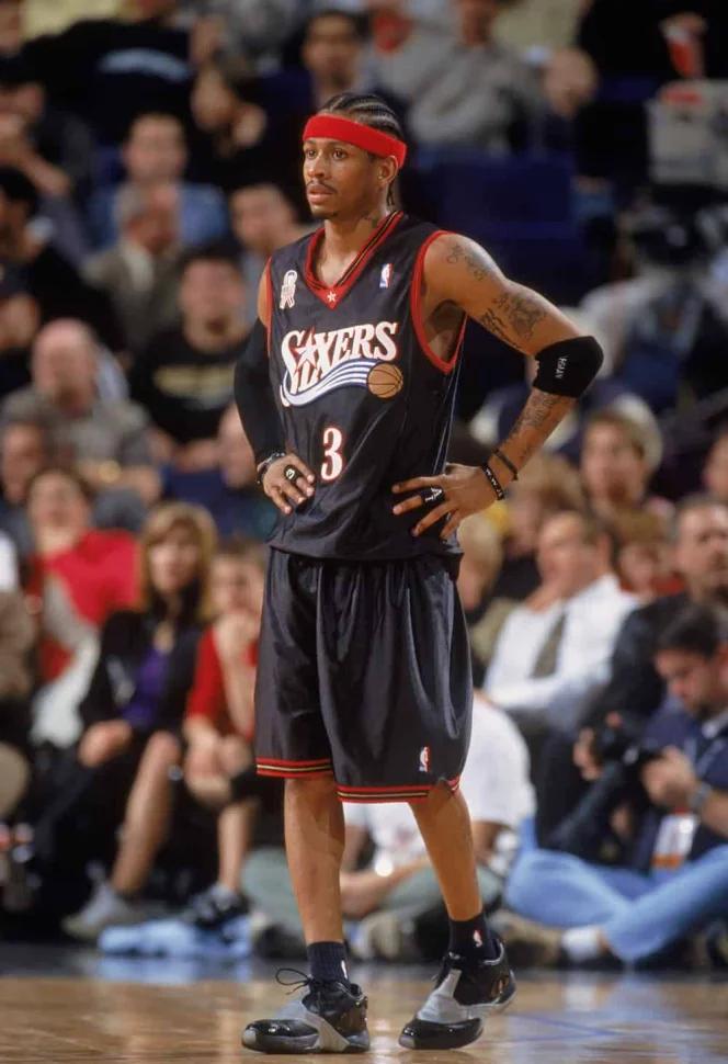 国际米兰vs拉齐奥：劳塔罗-马丁内斯、恰尔汗奥卢首发，罗马尼奥利、贡多齐出战（国际米兰对阵拉齐奥：劳塔罗-马丁内斯、恰尔汗奥卢先发，罗马尼奥利、贡多齐出战）